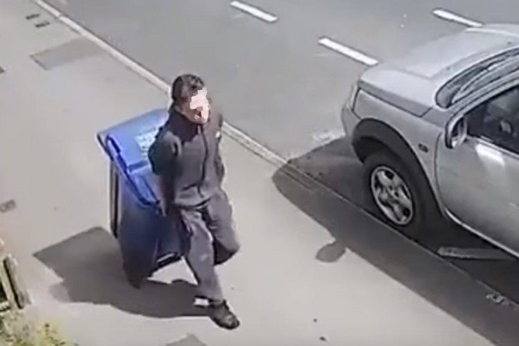 Osumnjičen da je ugušio nastavnicu, odala ga kanta za smeće