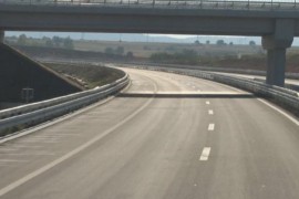 Srušio se dio mosta na autoput kod Jagodine