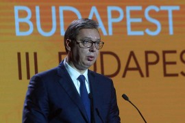 Vučić: Dijalog je farsa za one koji beže od izbora