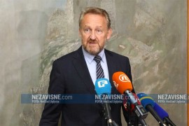 Izetbegović: Pomoćićemo Dodiku i SNSD-u da sazriju