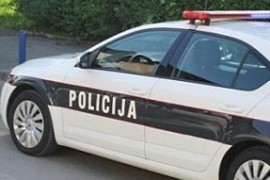 Vozilom udario pješaka, pa pobjegao