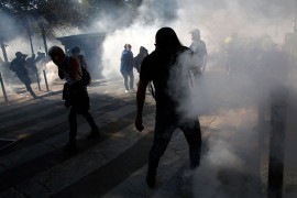 Pariz: Policija uhapsila 163 osobe i napisala 400 kazni
