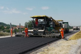 Dižu kredit od 100 miliona evra, a ne znaju gdje će uložiti