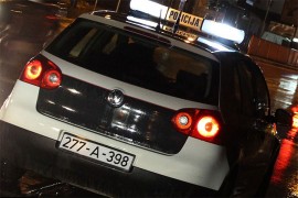 Tuča navijača kod Sarajeva: "Radile" palice, polupano više kombija
