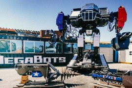 Na prodaju borbeni robot od 15 tona
