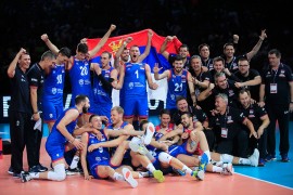 Vučić odbojkašima: Vaše zlato obasjalo celu Srbiju