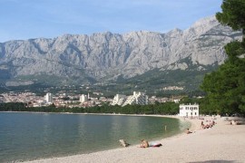 Učenici iz BiH se otrovali hranom u Makarskoj?
