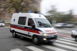 Ranjen muškarac primljen u bolnicu, tvrdi da ga je upucala supruga