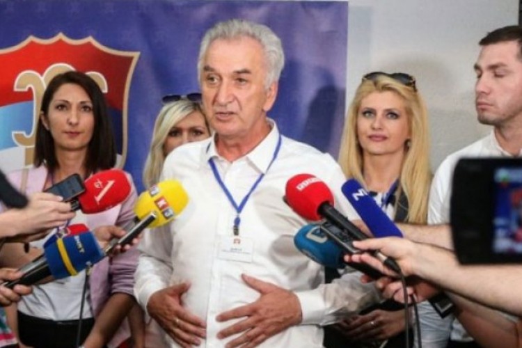 SDS bira novi Glavni odbor stranke
