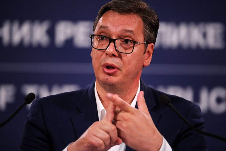 Vučić: Sramno porediti doprinos Srba i Hrvata antifašizmu