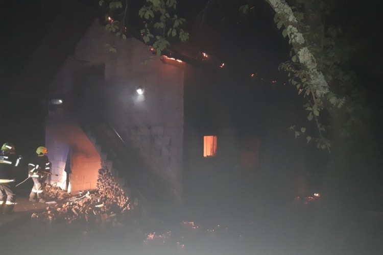 Gorjela kuća kod Banjaluke