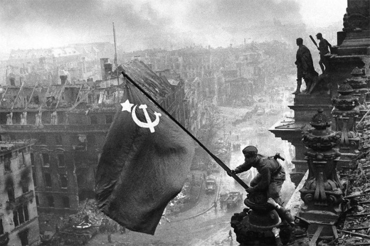 Hitler je jecao kad su Rusi ušli u Berlin