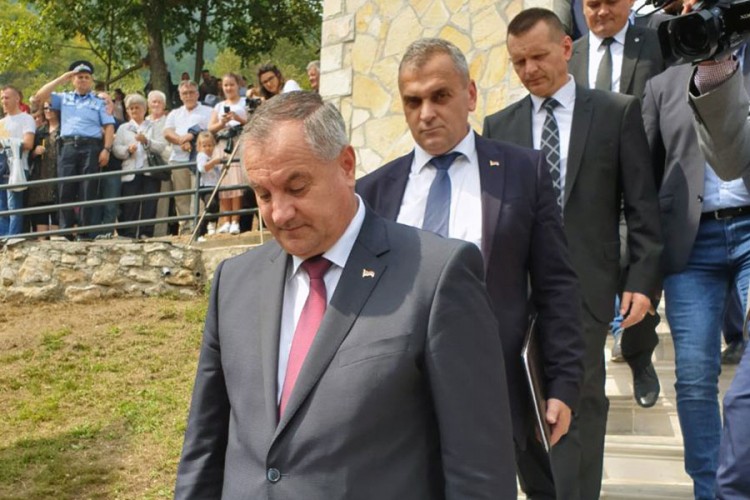 "Istina o zločinima nad Srbima decenijama vješto prikrivana"