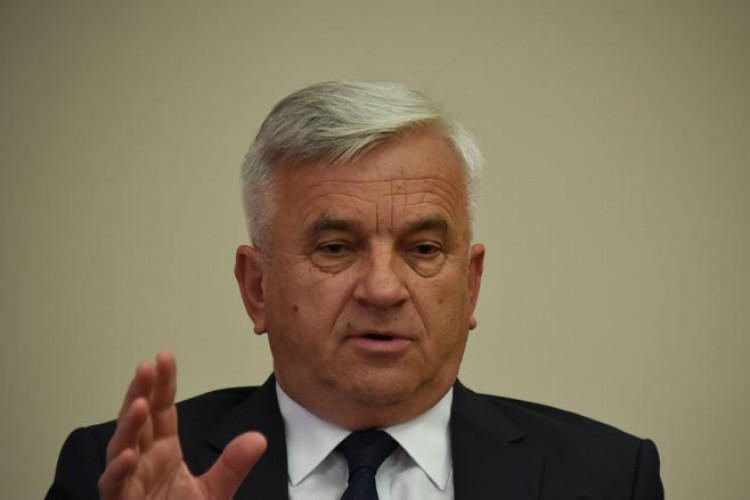 Čubrilović: Stvoriti uslove za bliže kontakte privrednika