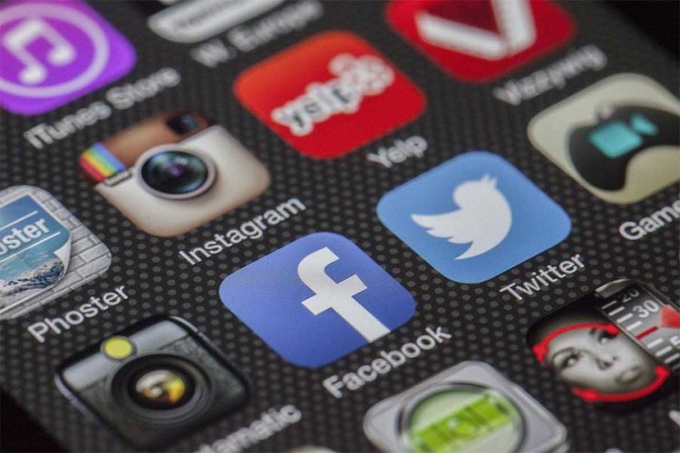 Facebook i Instagram blokirali neonacističke naloge u Italiji