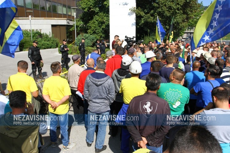 Bez dogovora Vlade FBiH i rudara, štrajk se nastavlja