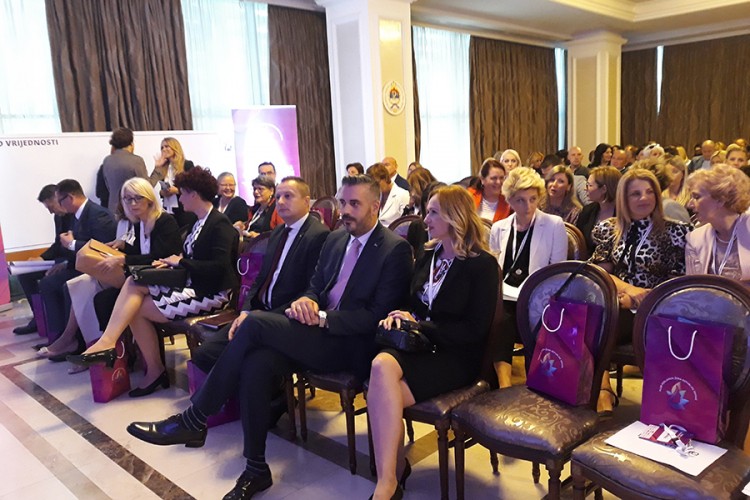 Žene vlasnice trećine privrednih subjekata u Srpskoj