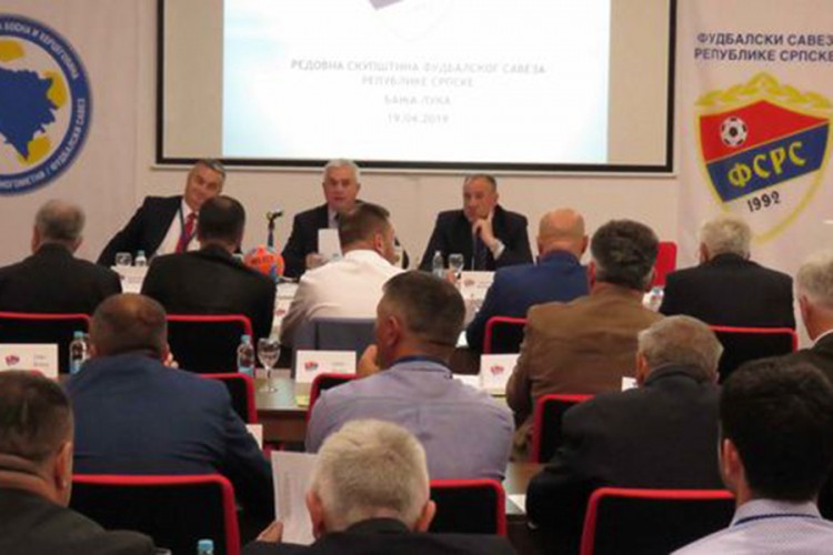 Šestorka ne odustaje od promjena u FSRS
