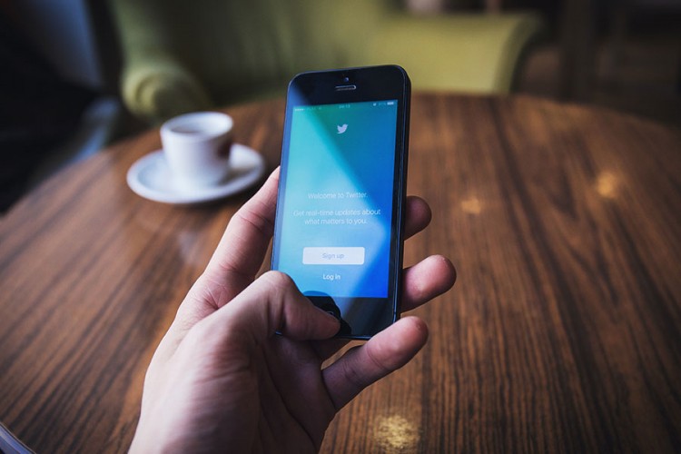 Twitter blokirao naloge kubanskih zvaničnika i medija