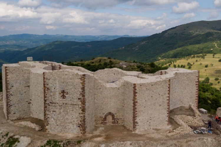 U tvrđavi u Novom Brdu pronađeno neprocjenjivo blago
