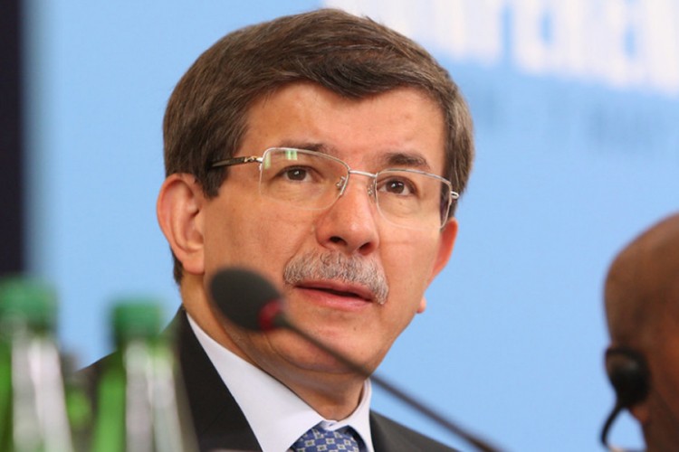 Davutoglu napustio Erdoana, osniva novu stranku