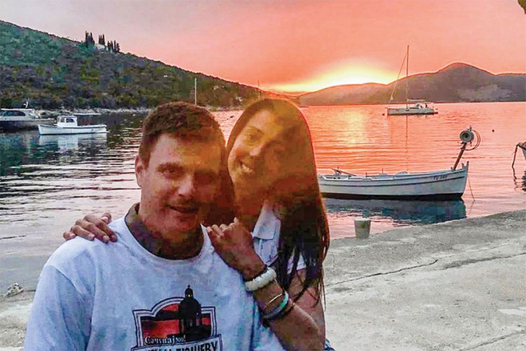 Vuk Kostić raskinuo sa djevojkom