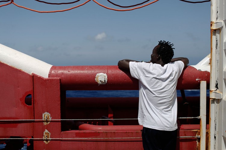 Njemačka spremna da preuzme četvrtinu migranata