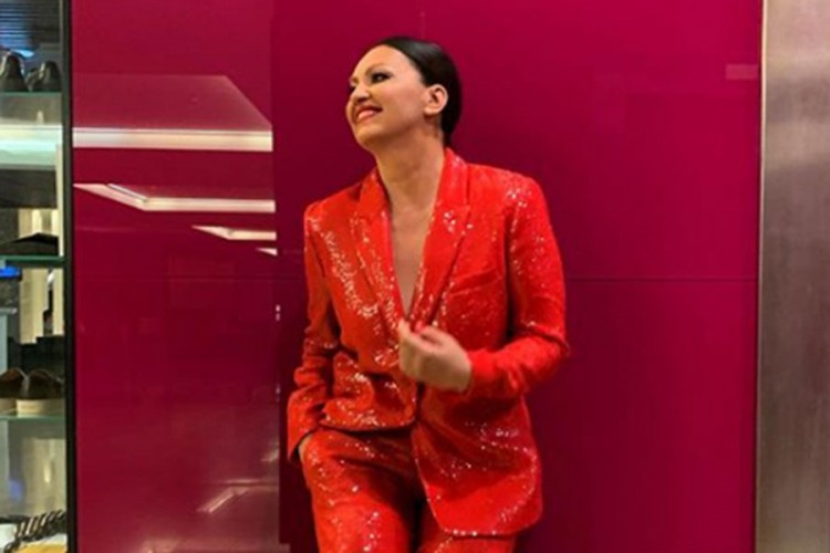 Nina Badrić se provozala tramvajem