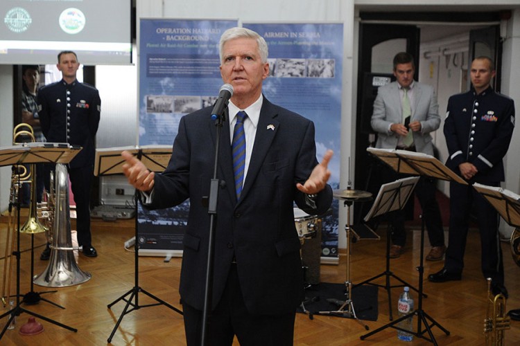 Skot: Poruka jasna, SAD žele da Kosovo ukine takse
