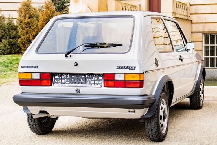 U Njemačkoj se prodaje restaurirani Volkswagen Golf JGL iz TAS-a