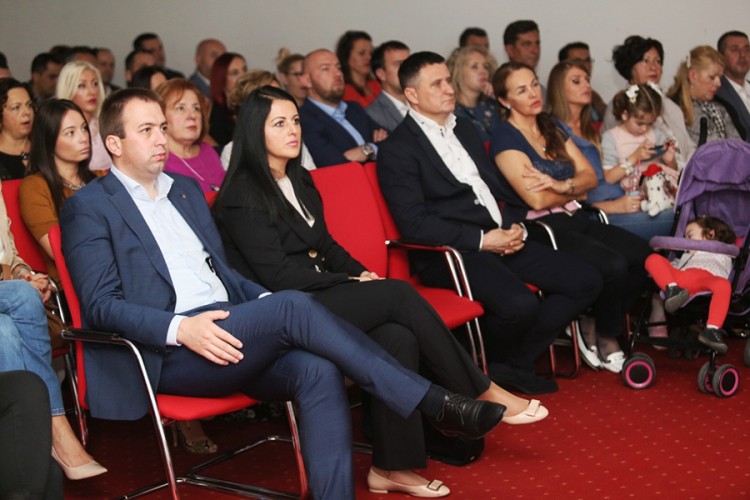 Sonja Davidović: Fokus na realizaciji mjera populacione politike