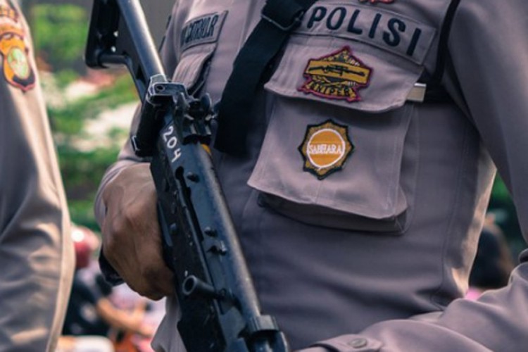 U neredima zbog rasizma ubijeno 20 ljudi