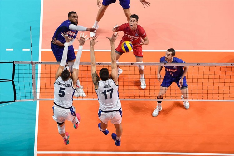 Francuska "počistila" Italiju za polufinale Evrovoleja