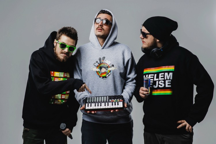 Članovi grupe "Helem nejse" najavljuju novi radijski serijal