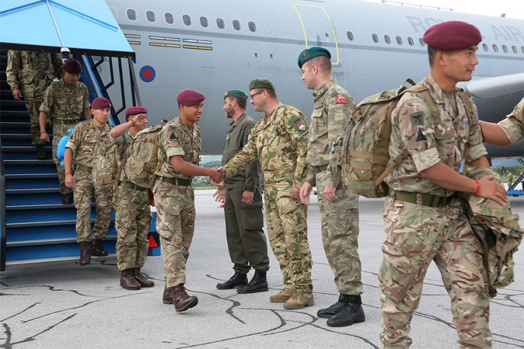 Više od 120 britanskih vojnika stiglo u Sarajevo