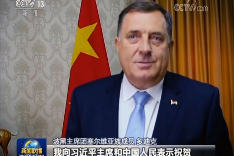 Dodik čestitao Si Đipingu: 70 godina Kine veliki jubilej
