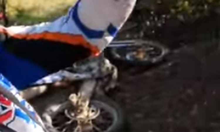 Motociklisti podmetnuli sajlu, umalo mu odsjekla glavu