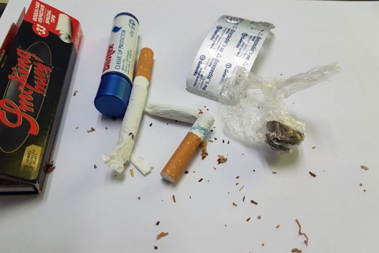 Policija u Srpskoj oduzela drogu i oružje, dvoje uhapšenih