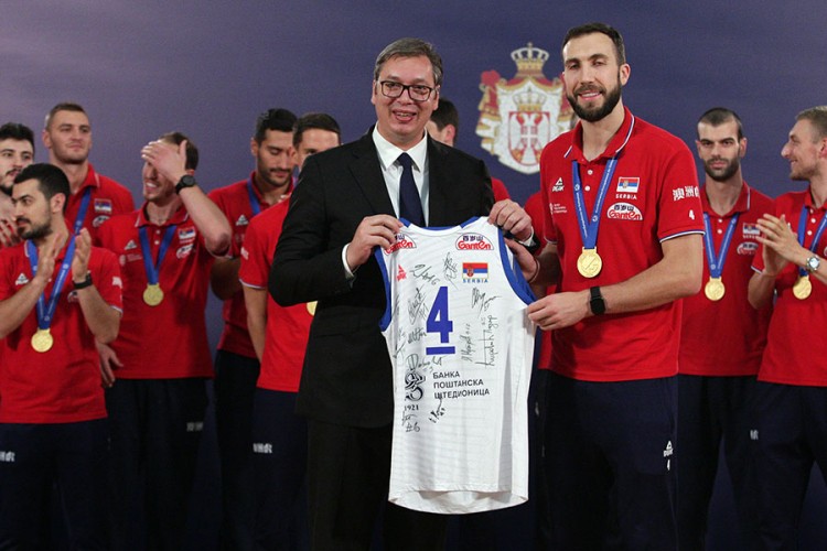 Vučić: Cela Evropa zna da smo odbojkaška sila broj 1