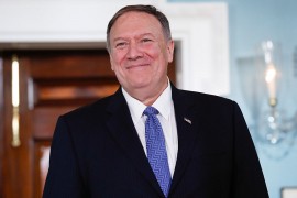 Wall Street Journal: Pompeo učestvovao u razgovoru Trampa i Zelenskog
