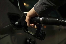 Dvojac uhapšen zbog krađe goriva iz automobila u Banjaluci