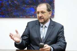 Traže da se ispitaju žalbe na rad profesora Kecmana