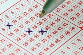 Osvojio 190 miliona evra na lutriji i postao najbogatiji dobitnik u ...