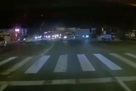 Most se srušio na automobile, dvoje mrtvih, kamere snimile nesreću