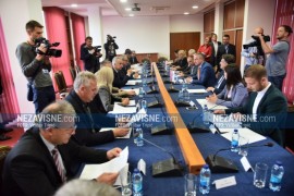 Počeo sastanak PDP-a i SDS-a u Banjaluci