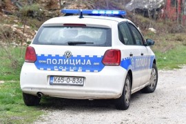 Dvoje poginulo, više povrijeđenih u sudaru dva automobila
