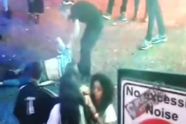 Objavljen uznemirujući snimak: Srbin s kolegama brutalno pretukao ...