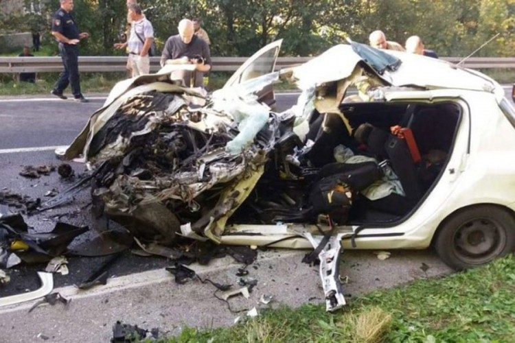 Beba, majka i baka poginule vraćajući se iz Doma zdravlja