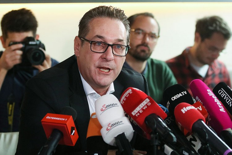FPO suspendovala Štrahea