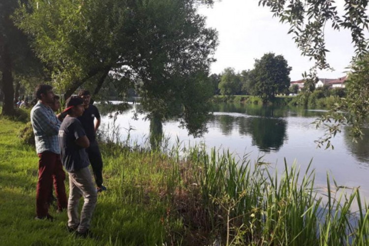 Pokušao preći preko rijeke pa se utopio